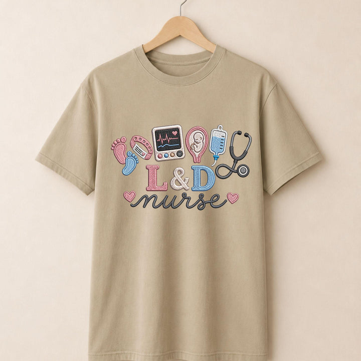 L&amp;D Faux Yarn Embroidered T-shirt